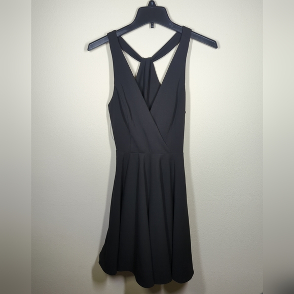 Lulus Women's Wonder Whirl Twist Cutout Back Mini Cocktail Dress, Black Size S - Picture 1 of 4